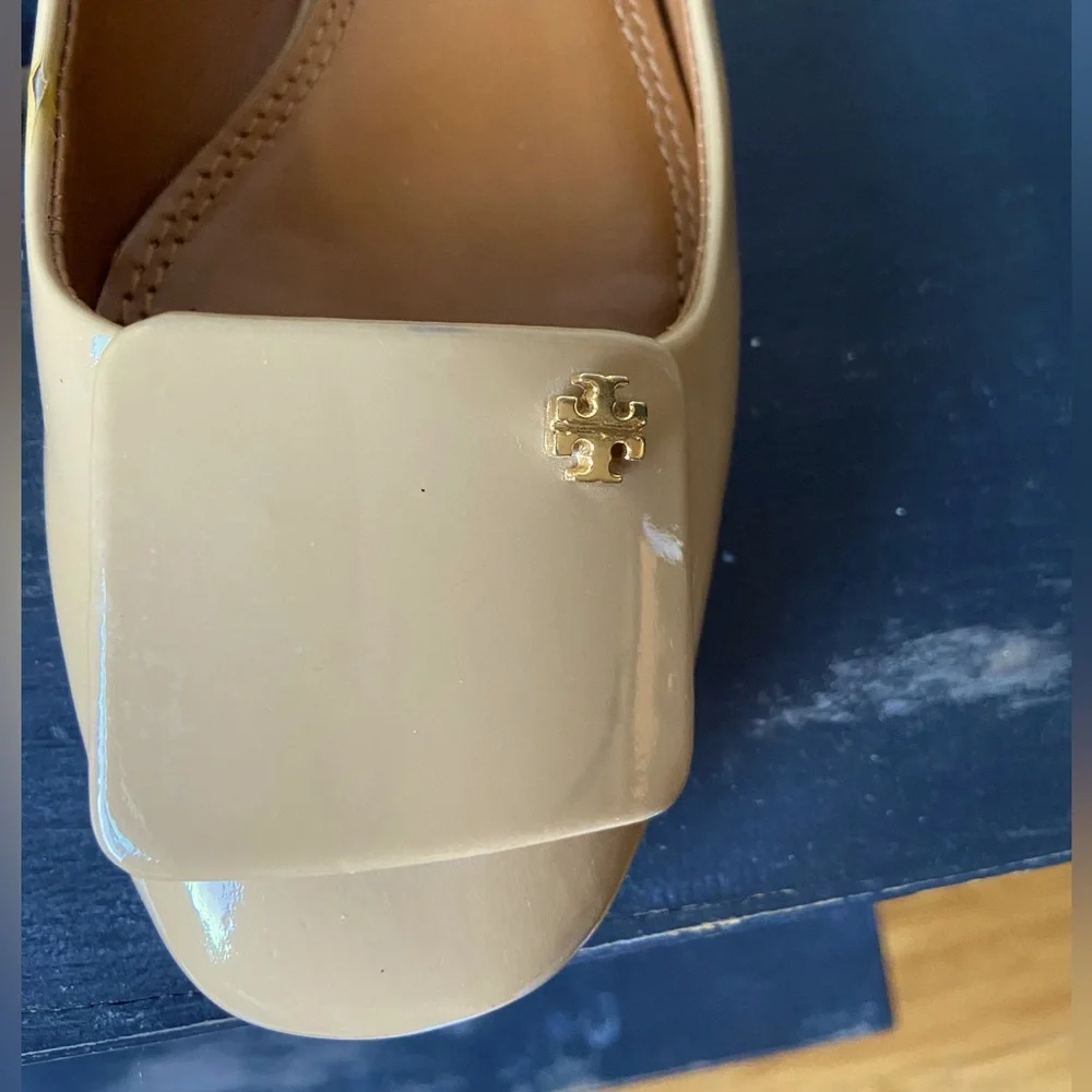 Tory Burch Yardley Patent Leather Flat - Picture 8 of 12
